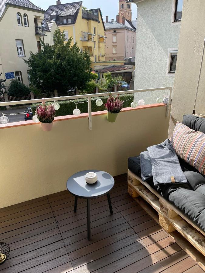 Lilis Apartment Mit Balkon Augsburg Eksteriør bilde