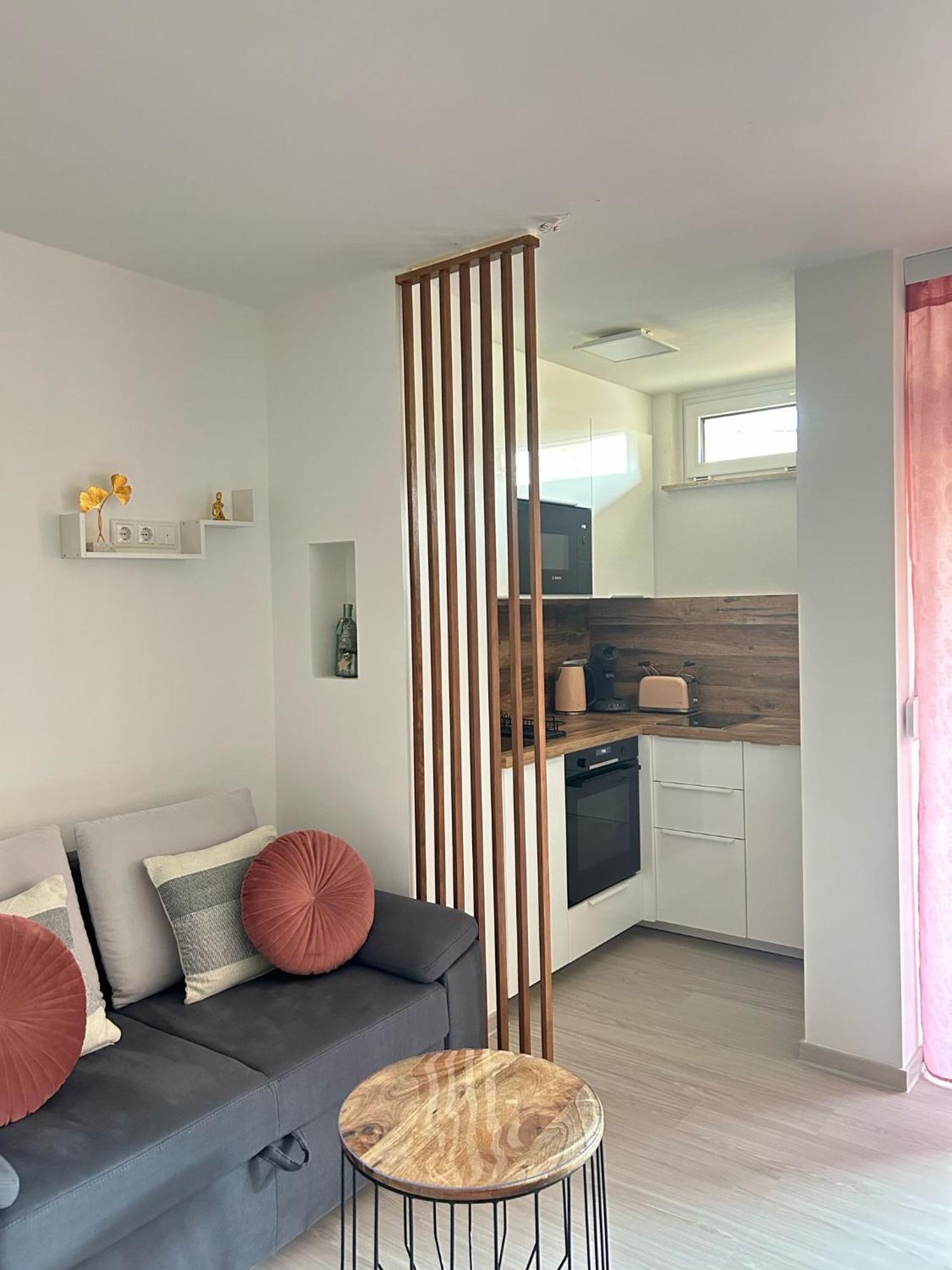 Lilis Apartment Mit Balkon Augsburg Eksteriør bilde